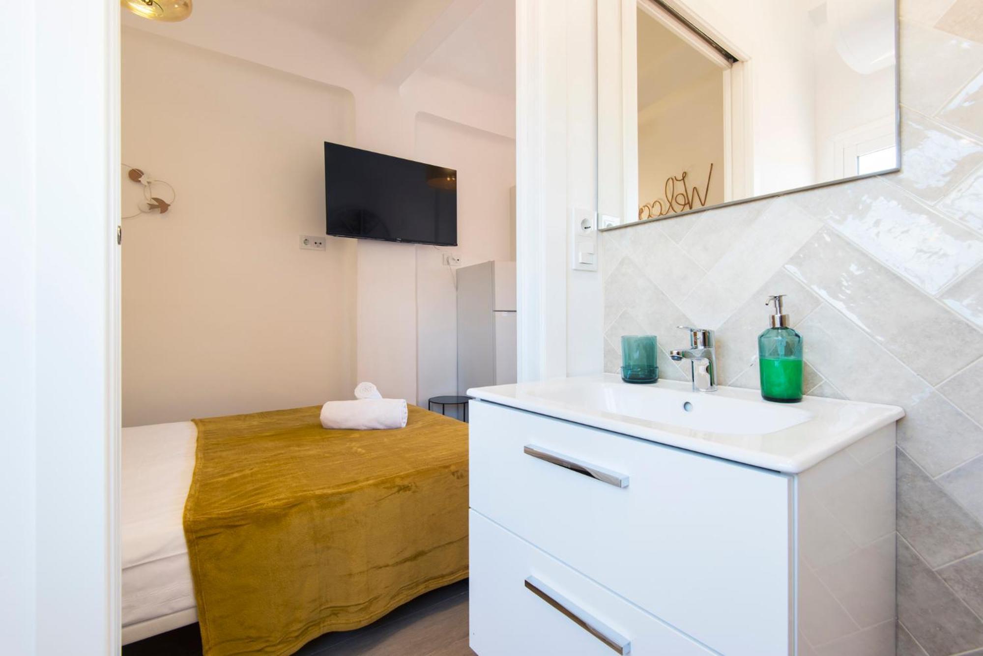 Apartment Malaga Tour Museums Constitucion Square Zewnętrze zdjęcie
